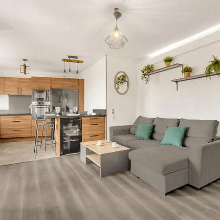 Thalys - Proche De La Gare Toulouse