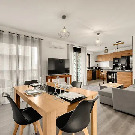 Thalys - Proche De La Gare